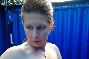 Подсмотренное за голой в пляжной