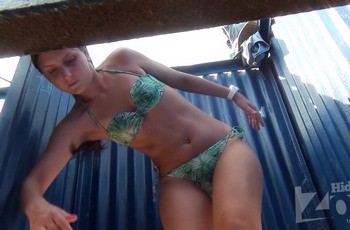 Подсмотренное в кабинке для переодевания